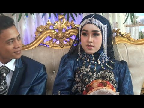 Pengantin Pria Kagum dengan Kecantikan Pasangan Hidupnya