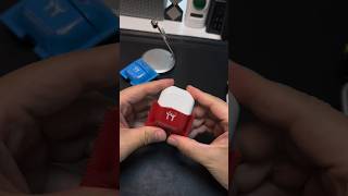 A creative design with a very cool style #earphonecase #airpods