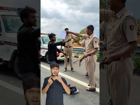 अधिकारी से तंग आकर हाईवे के बीचों बीच लगे ट्रकtang Aakar Highway ke bicho bich Lagai truck#short