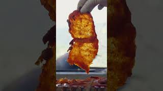 里脊肉加调料腌制好，铺在竹耙上先烤制定型风干，再用油炸至金黄！传统的猪肉脯应该就是这么做出来的【滇西小哥】#shorts#cooking #delicious #滇西小哥 #food  #foodie