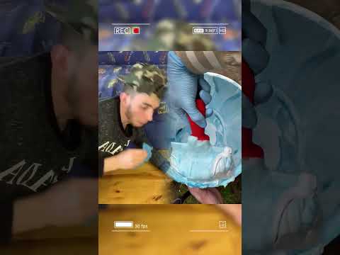 😆ЧТО У НЕГО ЗА СПИНОЙ #юмор  #прикол  #смешнойшортс