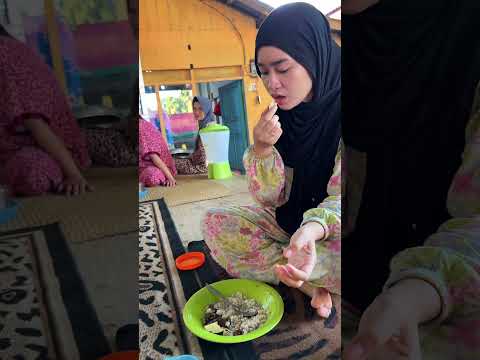mohon doa ya guys semoga orang tua aku lancar ibadah hajinya,