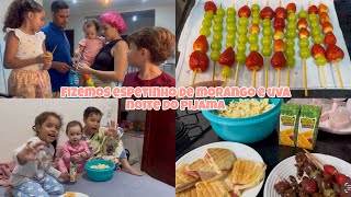 PRIMEIRA VEZ FAZENDO ESPETINHO DE MORANGO CHOCOLATE E DEU ERRADO / NOITE DO CINEMA EM CASA 