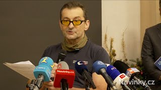 Mimořádná tisková konference Skupiny D