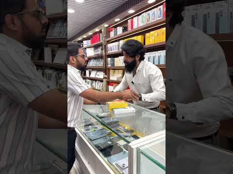 Samsung S25 Ultra ke saath 3 Mobile free ๐ค๐ฑ #vinodlaxmitelecom #ytshorts #raipur #freemobilephone