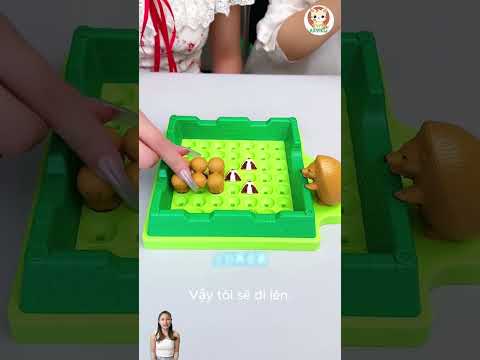 Nhím con vượt qua bầy chó sói trở về cùng mẹ  #đồchơi #review  #giaitri #funny