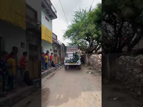 Live gabbar dj dance