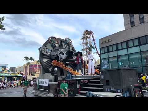 Universal Mega Movie Parade DEBUT at Universal Studios Florida