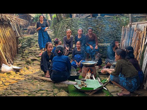 Beginilah Acara Memasak Di Kampung Baduy. Gadis Desa Menggoreng, Lelaki Membakar | Suasana Pedesaan