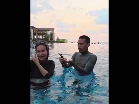 อยู่เกาะวันสุดท้ายแล้วขอเอาให้คุ้มสักหน่อยหน่อย