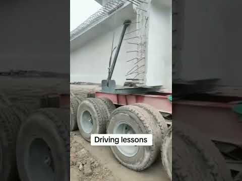 power ful truck #roadsafety #sanscarisumit #trafficrules #ytshorts