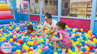 Bàn tay mẹ, Bé khỏe bé ngoan - Nhạc Thiếu Nhi Chị em Táo Tiên đi chơi nhà bóng cùng mẹ P1