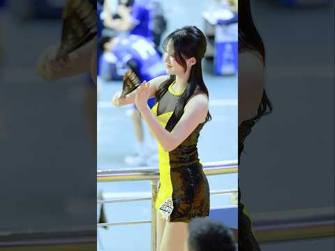 25-26 kb스타즈 정설아치어리더 kb 응원 직캠 #shorts #정설아 #kb손해보험 #배구 #직캠 #응원 #영상 #치어리더