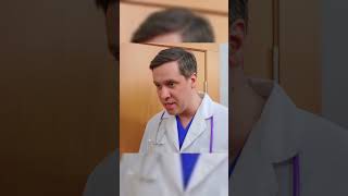 PLAN GENIAL😱Cum au reușit prietenii să se strecoare în spital fără permisiune? KiKiDo Campus #Shorts