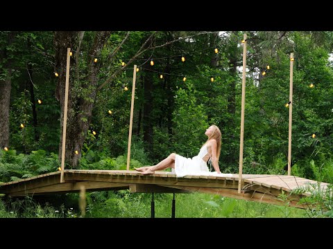 building a fairytale life at my homestead in the woods 🧚🏼‍♀️