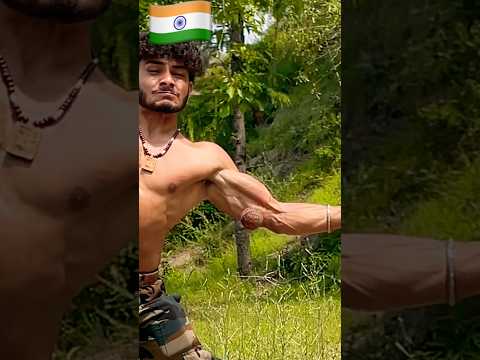 Ball hit biscip stronger power 💪🇮🇳 #shorts #strong #giantthedheeraj #ytshorts #india #ytshorts