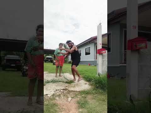 ข้ามยากแท้สิข้ามกะข้ามบ่ได้ #funny #comedy #ขำๆฮาๆ #ตลก #เพื่อความบันเทิง #fun