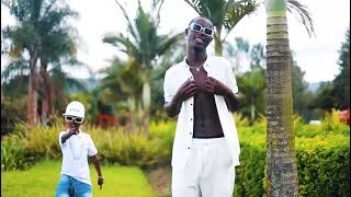 Akakana _by_Redi Queasy_ft_1st easy boy(official music video ). mp4