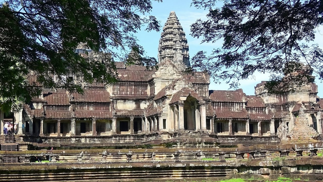Angkor Thom, Angkor Wat & Siem Reap (Cambodia) - 4K