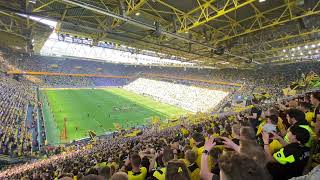 Marcel Schmelzer wird von der Süd verabschiedet Borussia Dortmund vs. Hertha BSC Berlin