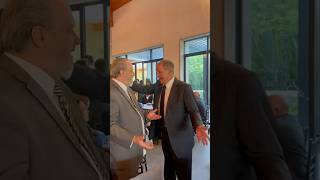 Platicando con amigos