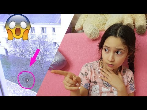#1 QUI ME SURVEILLE? NOUVELLE VIDÉO 2018,MADEMOISELLE SABINA