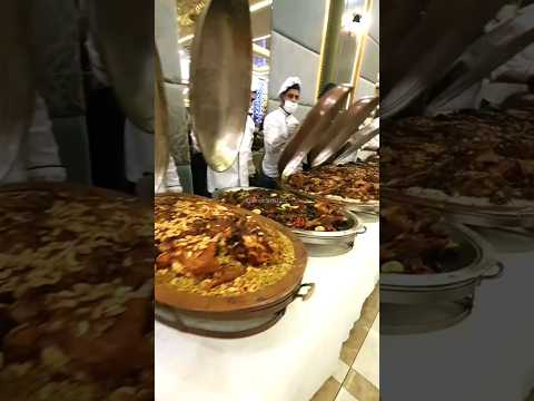 அரபி வீட்டு கல்யாண சாப்பாடு பாருங்க அல்டிமேட் #shorts #kuwait #tamilshorts #kuwaitkrishna #food