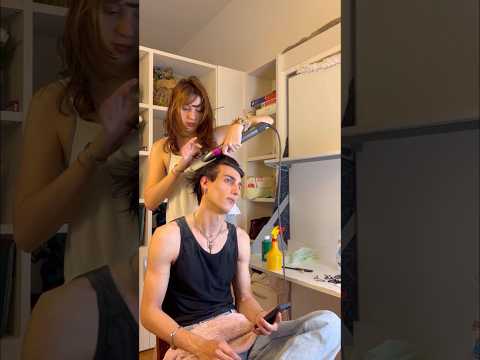 ASMR • La mia ragazza si prende cura di me