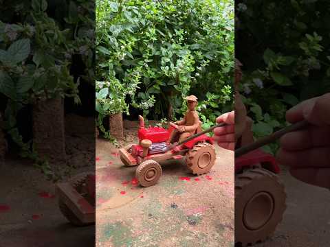 पहले मिट्टी का था, अब कलर करवा के लौंडा बन गया सुपरस्टार #shortsfeed #tractor