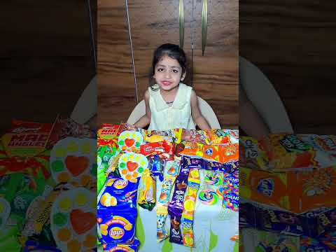 Cute baby ne dukan lgayi lollipop 🍭 gems boll #shortsfeed #trending #shortsviral