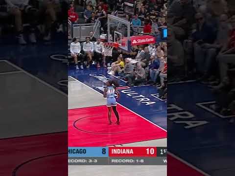 Caitlin Clark DIMES Wallace + foul | Indiana Fever vs Chicago Sky #shorts #wnba #caitlinclark #short
