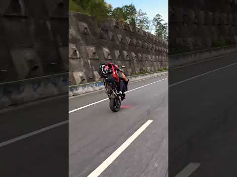 iski behan ki maje maje #bmws1000rr #bmw #shortvideo #shorts #viralvideo