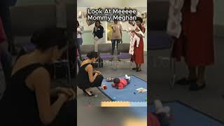Meghan Markle Stalking Kids #meghanmarkle #harryandmeghan #meghanandharry #britishroyalfamily