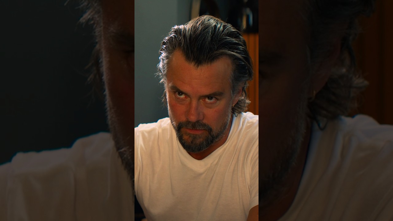 London Calling Miniature du trailer