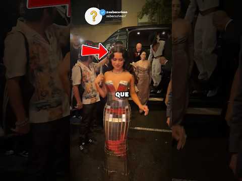 Celebridades presas em seus próprios looks! #curiosidades #jennaortega