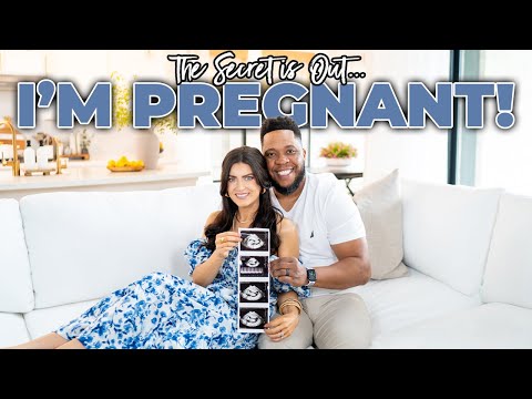 WE'RE HAVING A BABY! Telling my husband & family + pregnancy symptoms, supplements, & cravings!