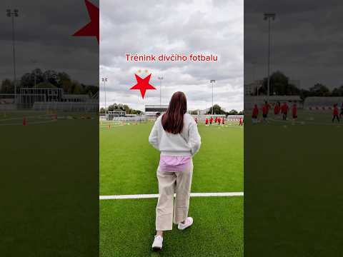 Trénink dívčího fotbalu Slavia ❤️ Neskutečný zážitek, děkuji Persil, že podporujete dívčí fotbal. Ad