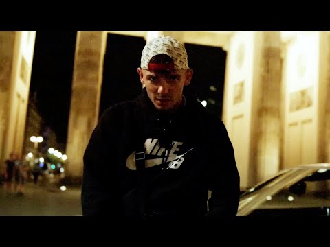 CAPITAL BRA - MAMA BITTE WEIN NICHT (Musikvideo) (Remix)