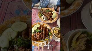 Unik satenya disiram siram kuah dulu! #kuliner #streetfood