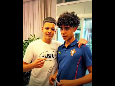 Ronaldo Jr has the same signature as Fathet 💪🙏
