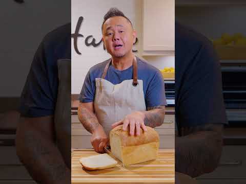 How to Use a Bread Knife LIKE a Pro #breadslicer #chefknife #jettila #kitchentips