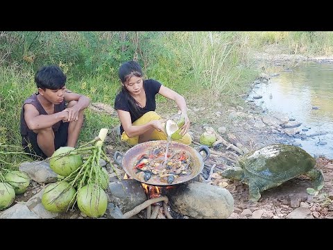 Adventure in forest: Spicy turtle egg cooking with Coconut water is delicious food, eating delicious