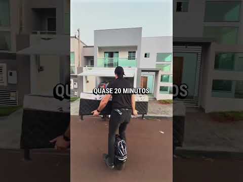 Transportei minha cama de monociclo elétrico