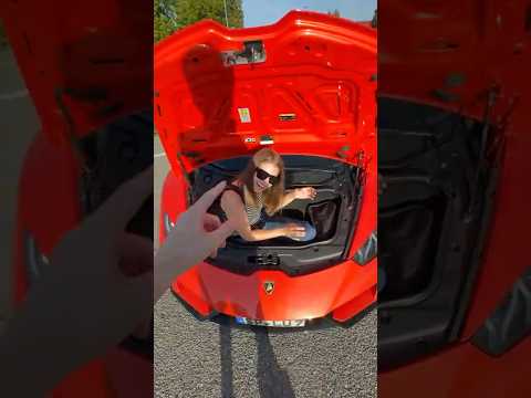 Passt meine Freundin in den LAMBO KOFFERRAUM? 😂