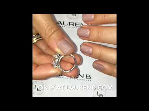 4 ct Oval Diamond Three-Stone Engagement Ring with Matching Band
