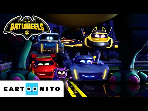 T-rextikus kaland | Batwheels | Rajzfilm gyerekeknek | Cartoonito