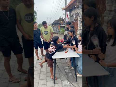 SINTA SEDIH BUNGANYA DI REBUT