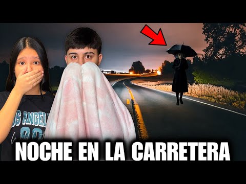 PASAMOS UNA NOCHE EN LA CARRETERA 🌑 ESCUCHAMOS ESTO…