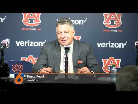 Bruce Pearl Washington Press Conference