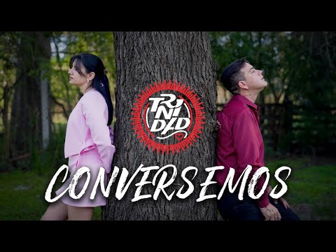 Conversemos - Grupo Trinidad & Diana Rios (Video Oficial)